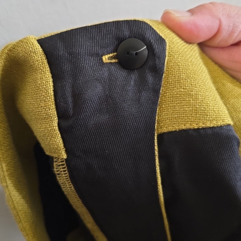 A.L.C. Bennett Linen Short in Aged Bronze 6 Pleated Seams Pockets Tailored - Picture 8 of 9